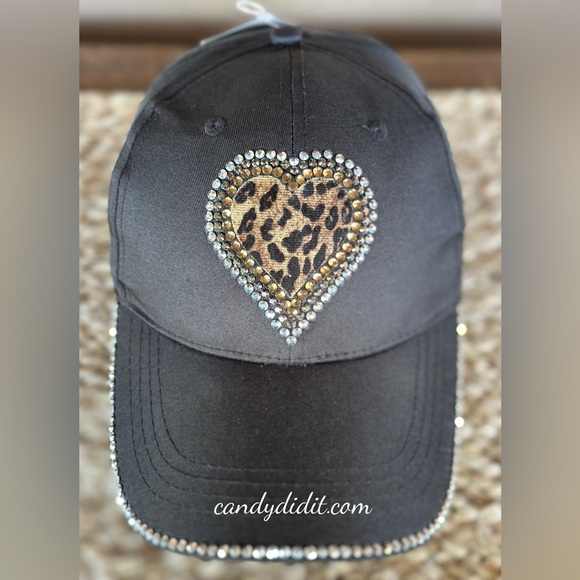NWT Handmade Black Ball Cap, Animal Print Heart Lined With Crystals - Picture 4 of 10